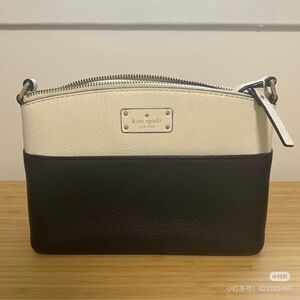 Kate Spade Two-Tone Black and Cream Crossbody Bag